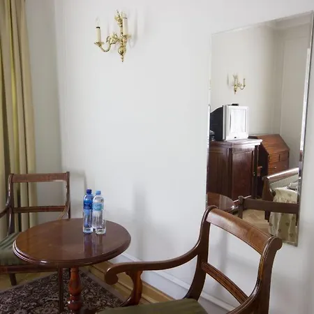 Butikowy Palac 3* Jabłonna