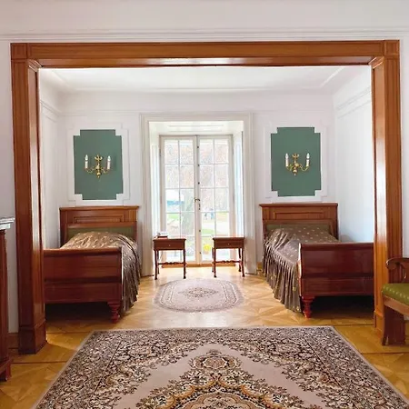 Alojamento de Acomodação e Pequeno-almoço Butikowy Palac Jabłonna