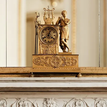 Bed and breakfast Butikowy Palac Jabłonna