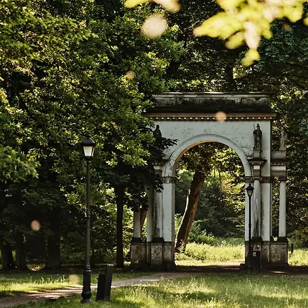 ベッド・アンド・ブレックファスト Butikowy Palac