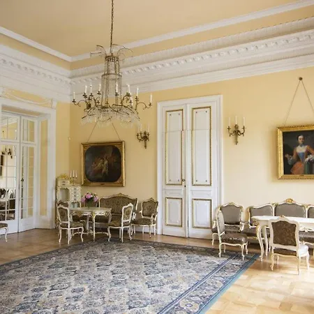 Alojamento de Acomodação e Pequeno-almoço Butikowy Palac