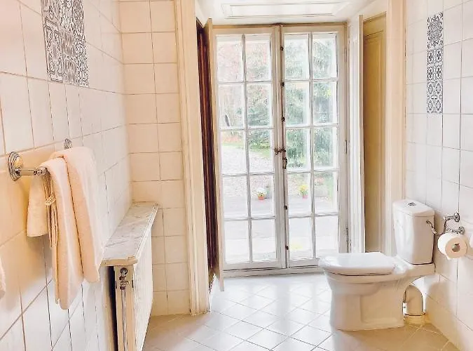 Bed & Breakfast Butikowy Palac