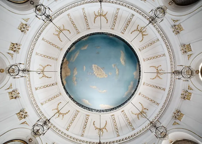 Butikowy Palac 3* Jablonna (Legionowo)