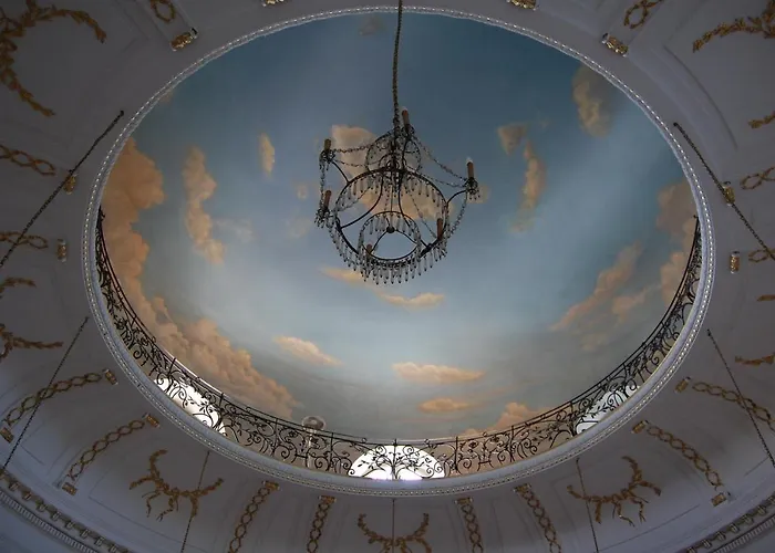 Butikowy Palac 3* Jablonna (Legionowo)