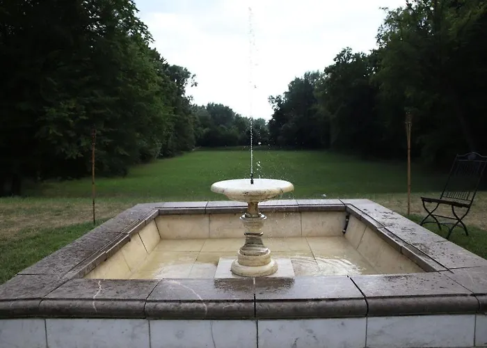 Bed & Breakfast Butikowy Palac Jablonna (Legionowo)