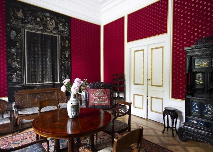 Bed & Breakfast Butikowy Palac